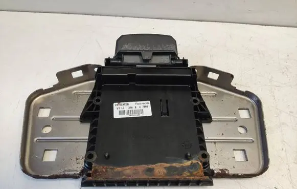 Citroen DS7 Crossback Front trunk storage compartment 2310031XB 1685556X0 3468C7868