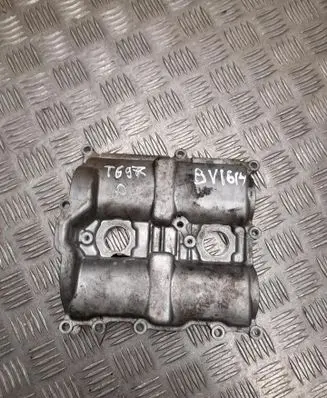 Subaru XV II Rocker cam cover B03