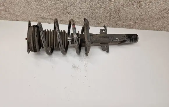 Renault Scenic IV - Grand scenic IV Front shock absorber with coil spring 543022368R