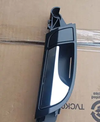 Audi Q7 4L Rear door interior handle 4L0837020