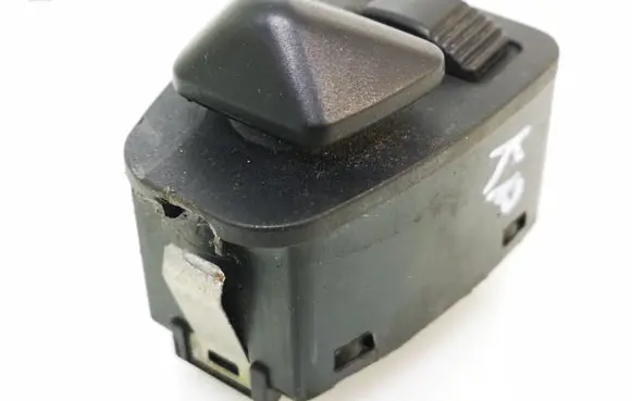 BMW 3 E46 Wing mirror switch 8373691 83736919 61318373691
