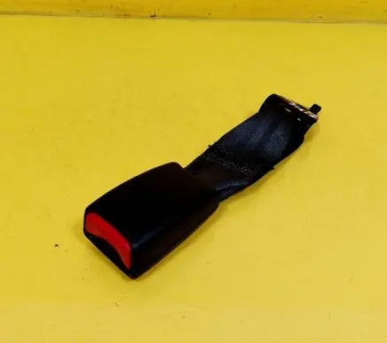 Honda Civic Middle seatbelt buckle (rear) 