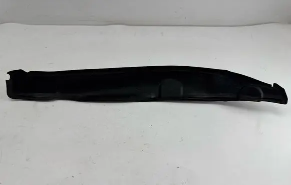 Volkswagen Golf VIII Fender trim (molding) 5H0821111
