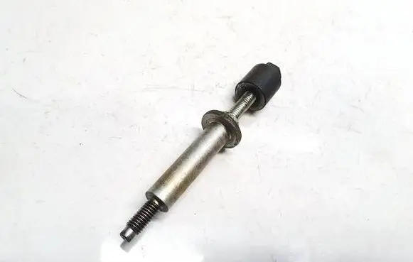 Nuts/bolts