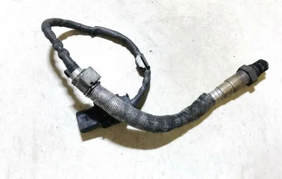 BMW X5 E70 Lambda probe sensor 780115802 7801158-02