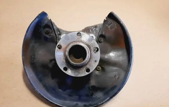 Audi A6 S6 C6 4F Rear wheel hub spindle/knuckle 