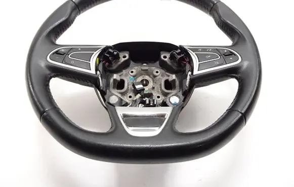 Renault Kadjar Steering wheel 484005825R 628660900D 627454300A