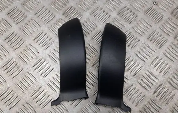 Audi Q7 4M Other interior part 4M0827279 4M0827280