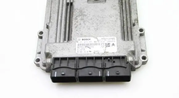 Citroen C-Crosser Engine control unit/module 9666913680