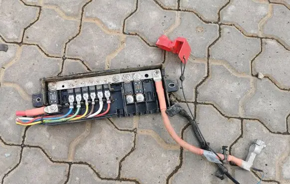 Jaguar XE Positive cable (battery) GX7314300ND 301163900 M0D00