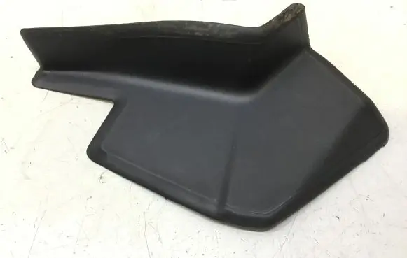Jaguar E-Pace Rear/tail light trim molding J9C328660AE