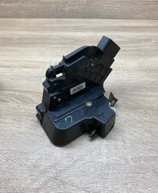 Ford C-MAX I Rear door lock 3M5AR26412BN