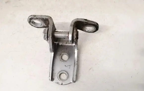 Honda Civic Rear door lower hinge