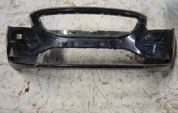 Volvo V40 Front bumper