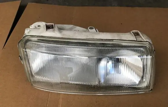 Volkswagen PASSAT B4 Headlight/headlamp