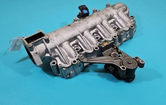 Opel Vectra C Intake manifold 26570307 IMPRK1469420
