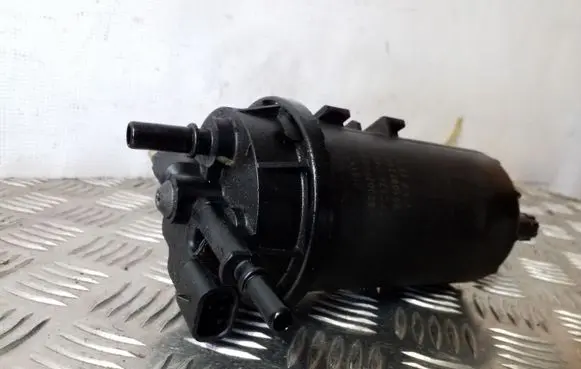 Opel Vivaro Fuel filter housing 8200780965 8610972880