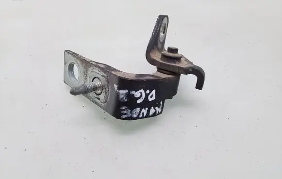 Ford Mondeo MK IV Rear door lower hinge