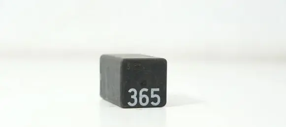 Audi A4 S4 B5 8D Other relay 8D0959257