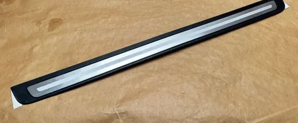 Audi A5 8T 8F Front sill trim cover 8T0853373D