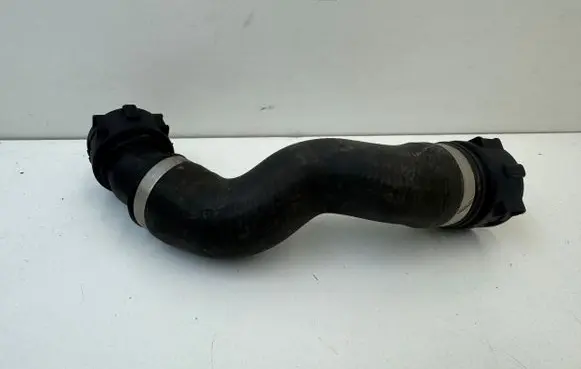 BMW 5 F10 F11 Engine coolant pipe/hose 8509273