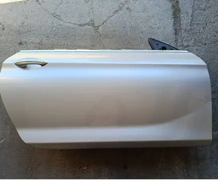 BMW 6 F12 F13 Door (2 Door Coupe) 41517228570 7228570
