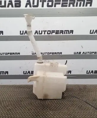 Mitsubishi Outlander Windshield washer fluid reservoir/tank 37056