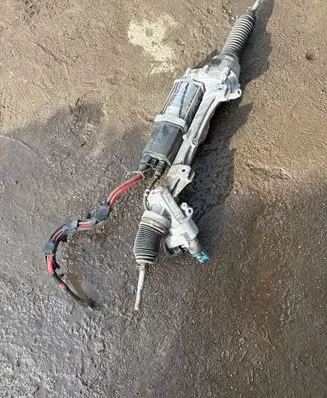 BMW 4 F32 F33 Steering rack 6881270 00000912 18690