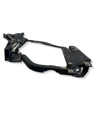 BMW 5 E60 E61 Headlight/headlamp mounting bracket 15873800