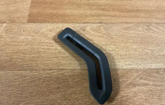 Volvo V50 Seat belt trim 31250174