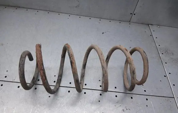 Opel Astra G Front coil spring 