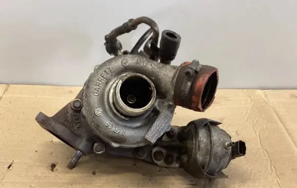 Ford Mondeo MK IV Turbo 806498