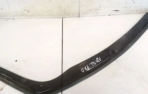 Opel Zafira B Sliding door wind deflector 