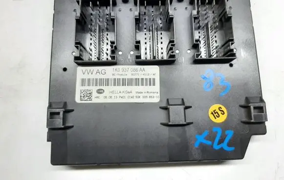 Volkswagen Golf VI Comfort/convenience module 1K0937086AA