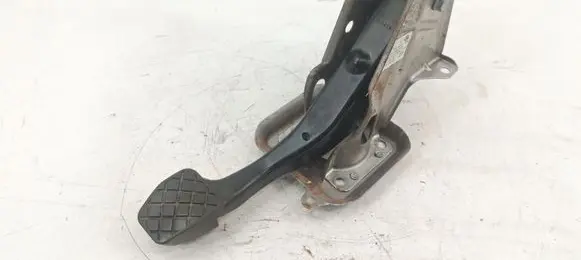 Volkswagen PASSAT B6 Brake pedal 1K1721057AL