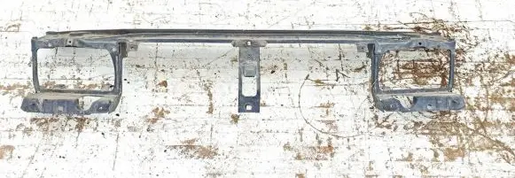 Renault Laguna I Radiator support slam panel