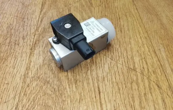 KIA EV6 Air conditioning (A/C) expansion valve T416231641