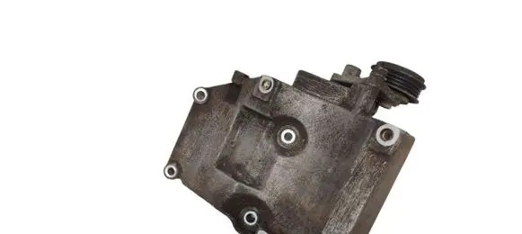 Volkswagen PASSAT B5.5 A/C compressor mount bracket 038260885C