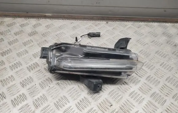 Chevrolet Camaro Front fog light 84495535