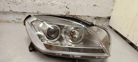 Mercedes-Benz ML W166 Headlight/headlamp A1668208461