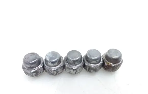 Mazda CX-30 Nuts/bolts 