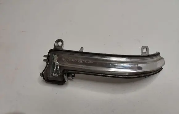 BMW 3 F30 F35 F31 Mirror indicator light 20203101