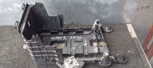 Skoda Superb B6 (3T) Battery tray 1K0915325B