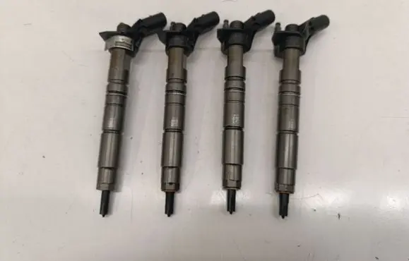 Mercedes-Benz GLC X253 C253 Fuel injectors set 0445117034 0445117 09864354