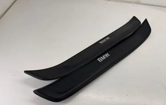 BMW X1 E84 Front sill trim cover 7318567 7318566