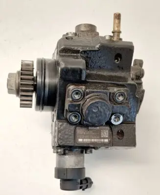 Renault Laguna III Fuel injection high pressure pump 0445010223 0704484 8200690744