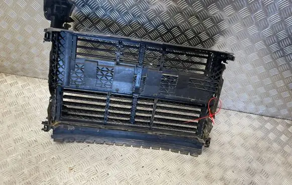 Citroen C5 Aircross Intercooler air guide/duct channel 9858286080