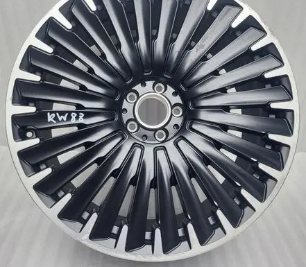 Mercedes-Benz EQE x294 Non-original wheel cap A2944011600