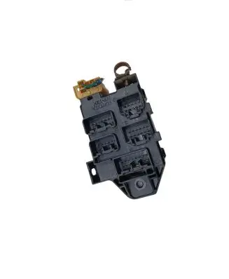 Toyota Avensis Verso Fuse module
