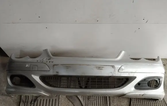 Mercedes-Benz C W203 Front bumper